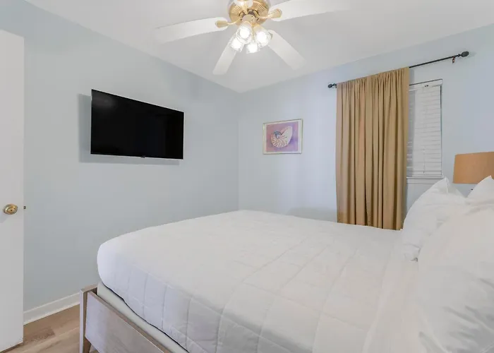 Apartment Boardwalk 387 By Collection